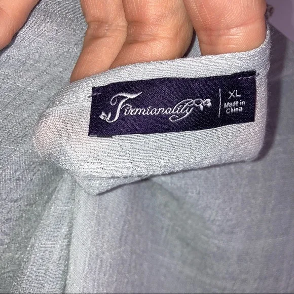 Firmianalily Tunic Blouse - Picture 7 of 7